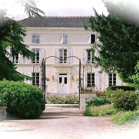 Chateau De Mesnac, Maison D Hote Et Gites Exteriör bild