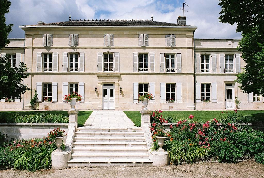 Chateau De Mesnac, Maison D Hote Et Gites Rum bild